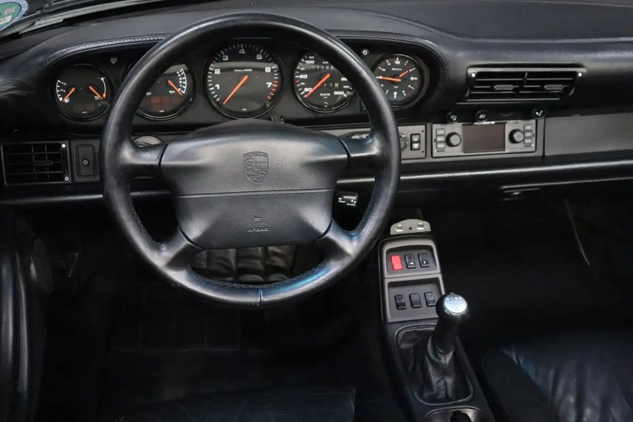 Porsche 993 Carrera 4 Cabriolet, foto 11