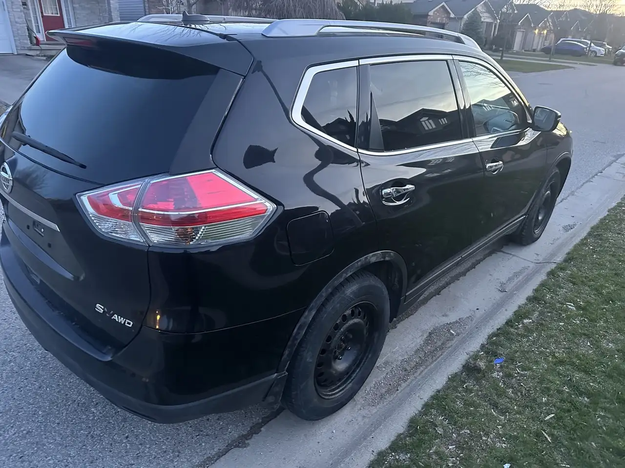 Nissan Rogue снимка Nissan Rogue