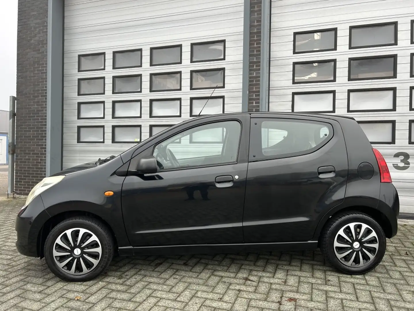 Suzuki Alto 1.0 Comfort Plus Airco! TOPAUTO! NAP! Noir - 2