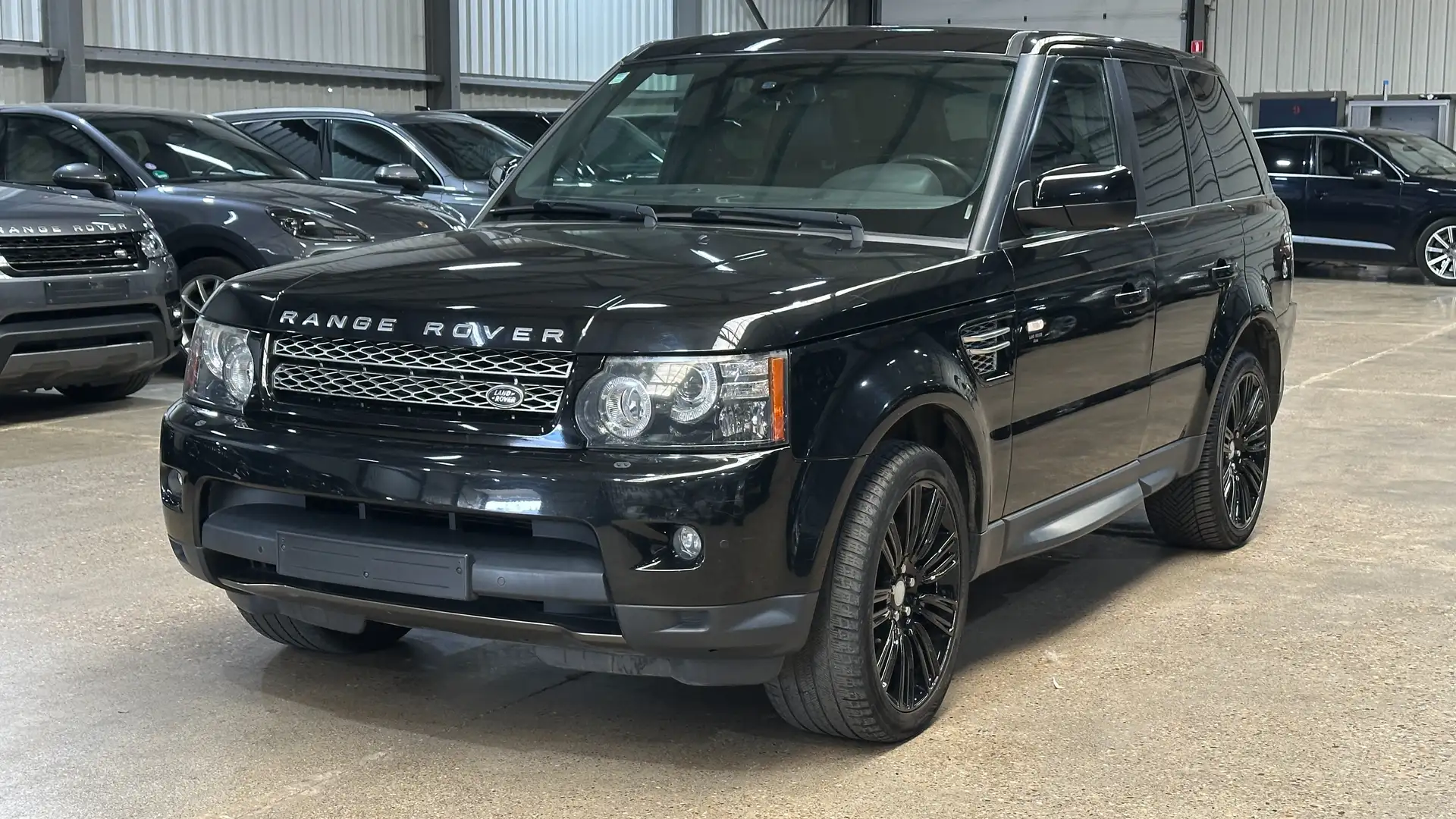Land Rover Range Rover Sport 3.0 SdV6 HSE Noir - 1