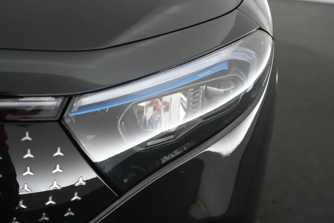 Mercedes-Benz EQA 250+ Star Ed. AMG Line Night LEDER/CUIR Multibeam, миниатюра 18