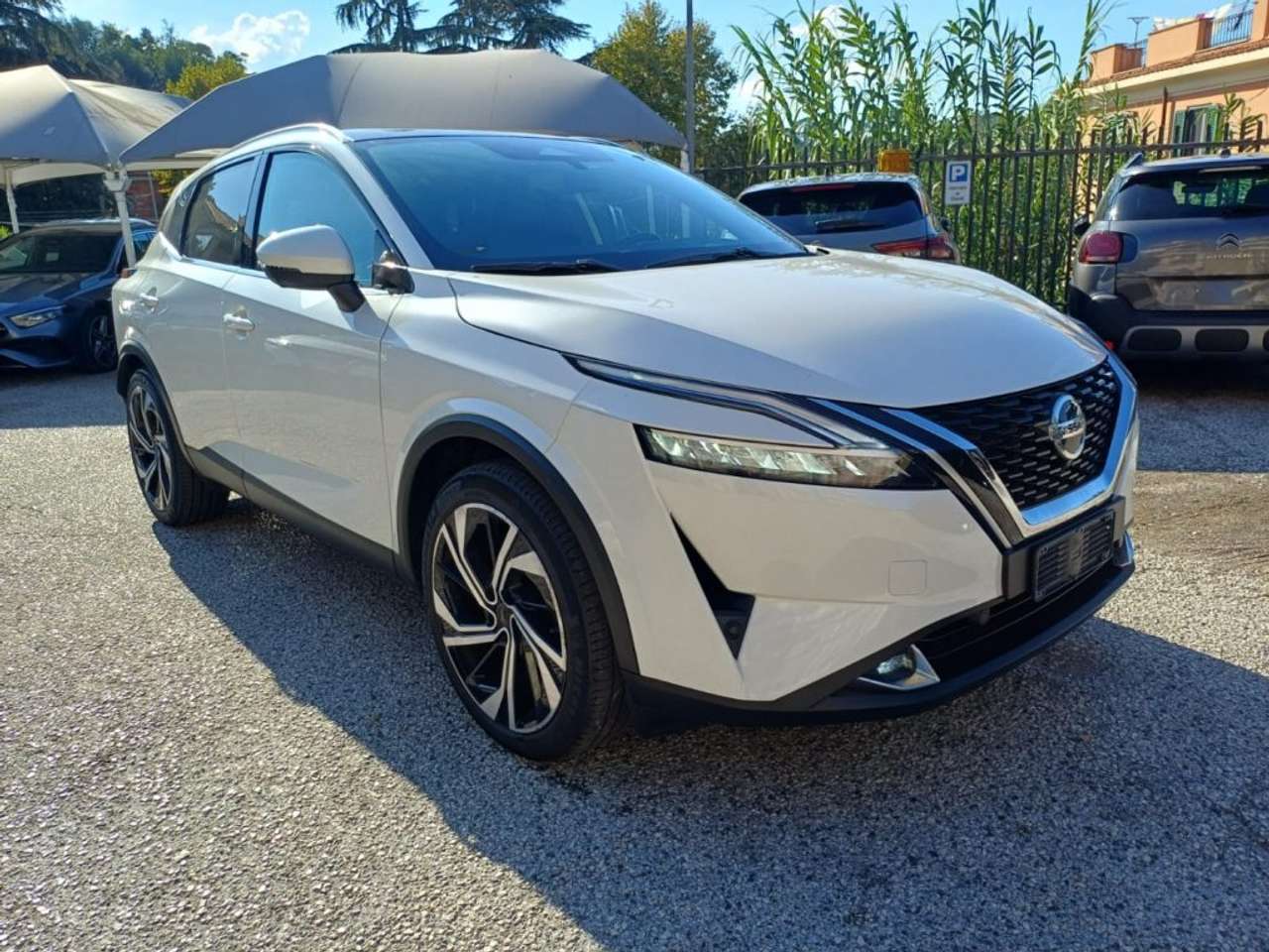 Nissan Qashqai 1300 MHEV TEKNA+ 158CV AUT TETTO CAM360° ITALIA