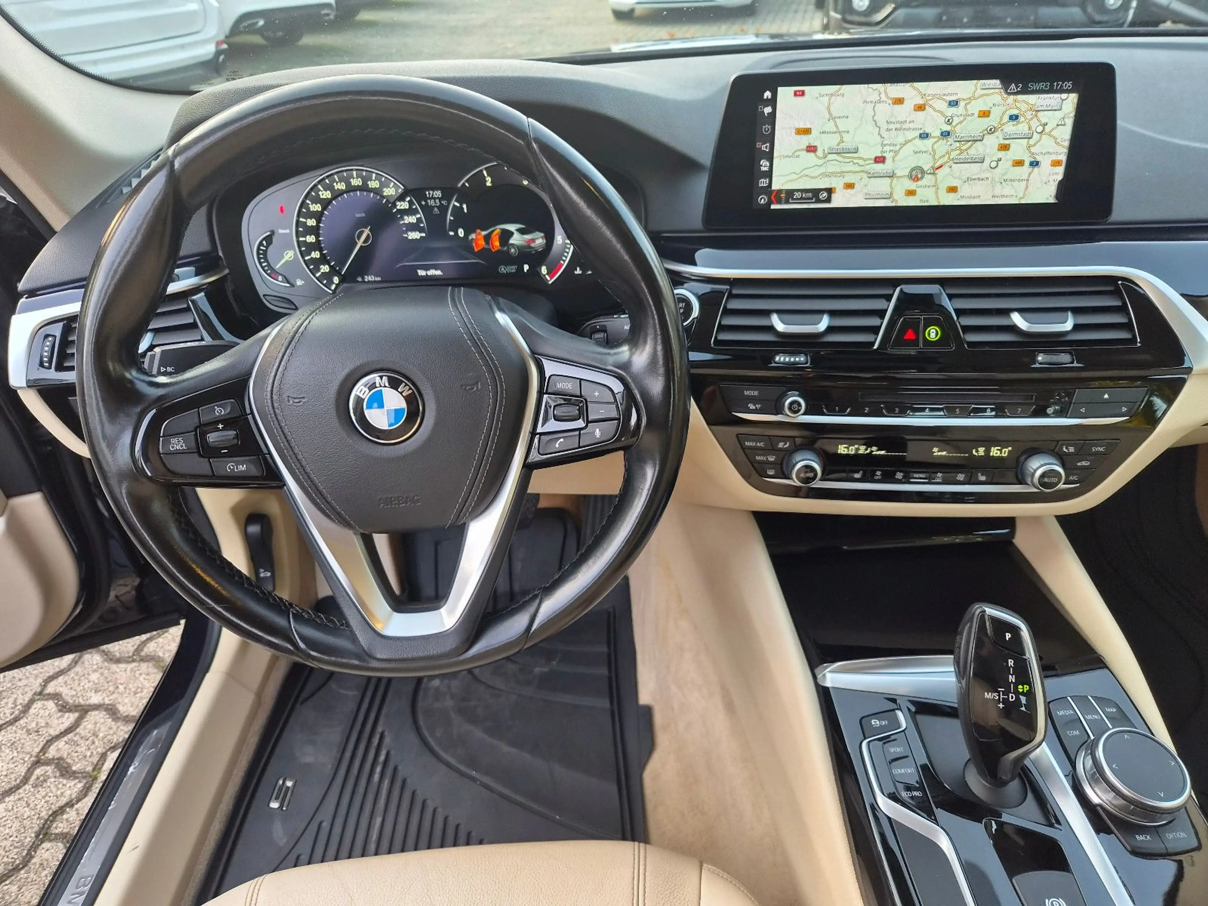BMW 530 d *NAVI/PDC/Sitzhzg.* — photo 10