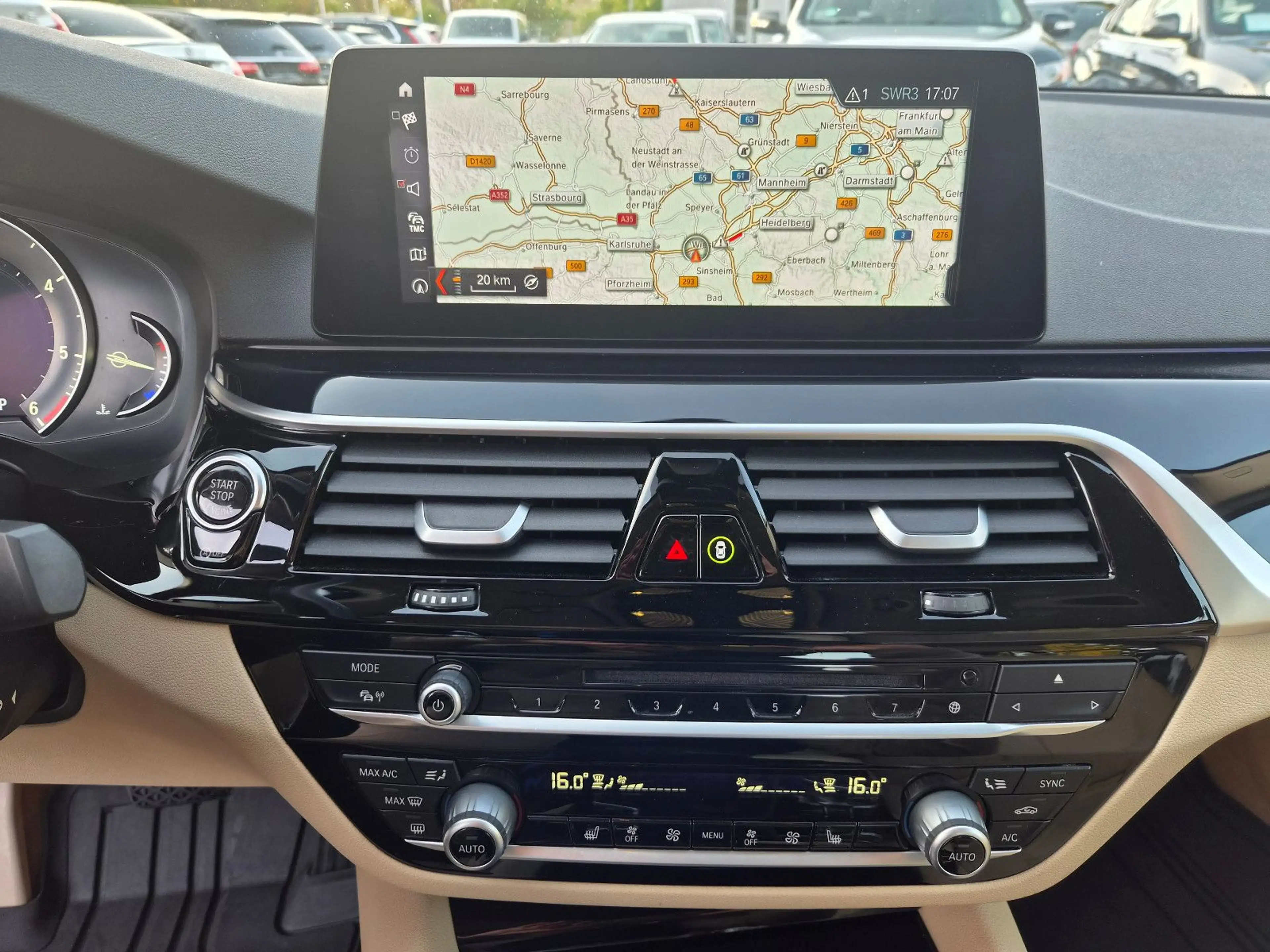 BMW 530 d *NAVI/PDC/Sitzhzg.* — photo 12