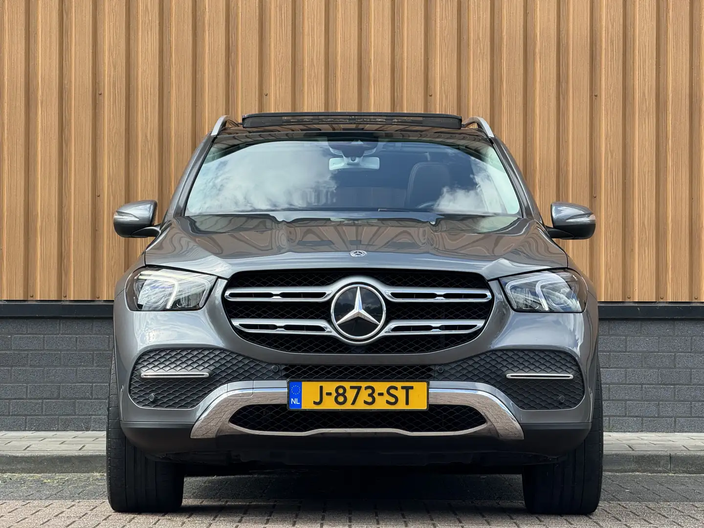 Mercedes-Benz GLE 450 4MATIC Premium Plus | 367 PK! | Panoramadak | Elek Grijs - 2