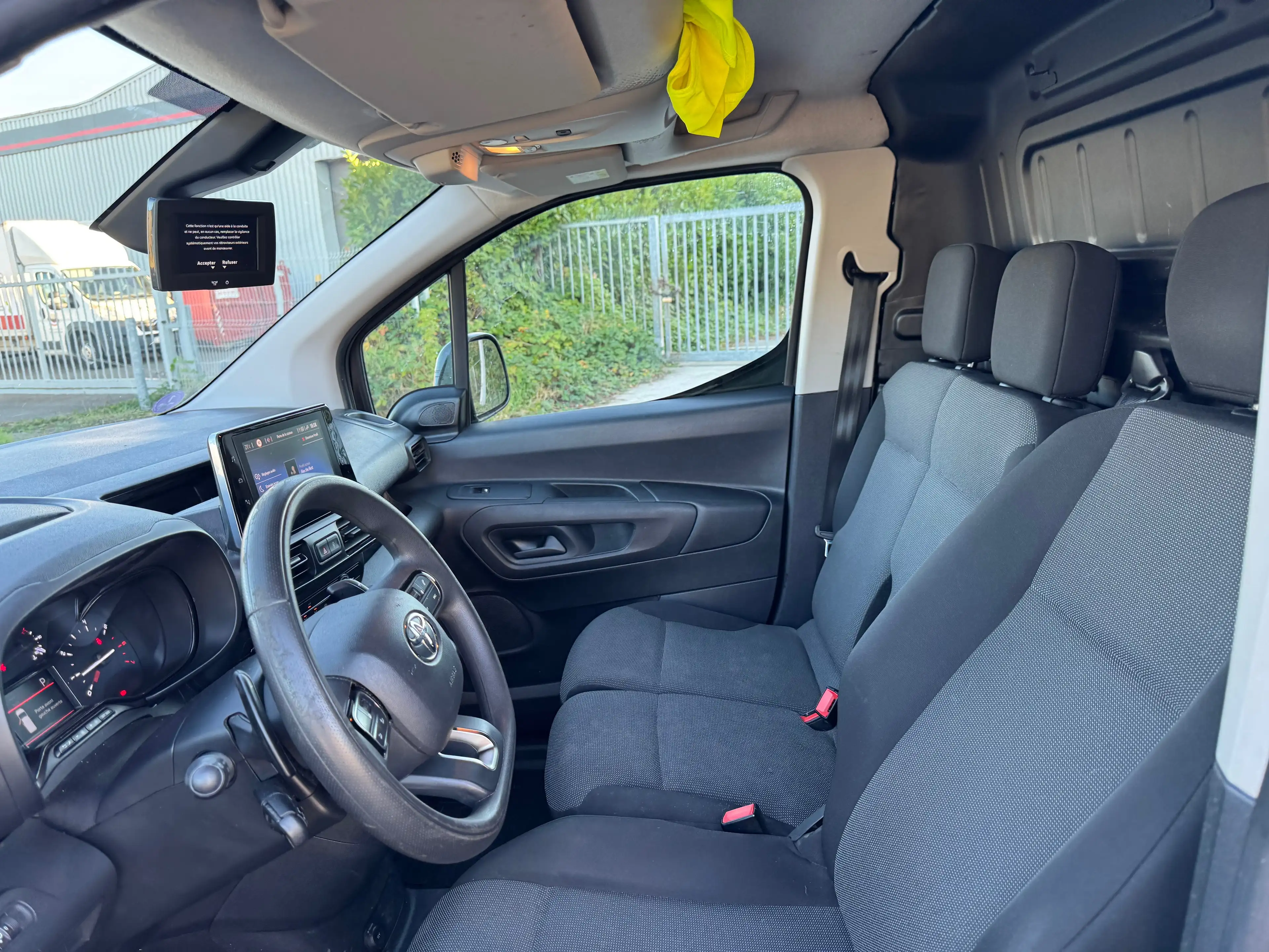 Toyota Proace City — photo 10