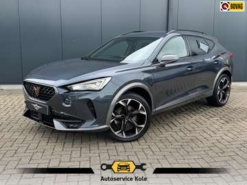 1.4 e-Hybrid 204pk * Trekhaak * Stoelverwarming *