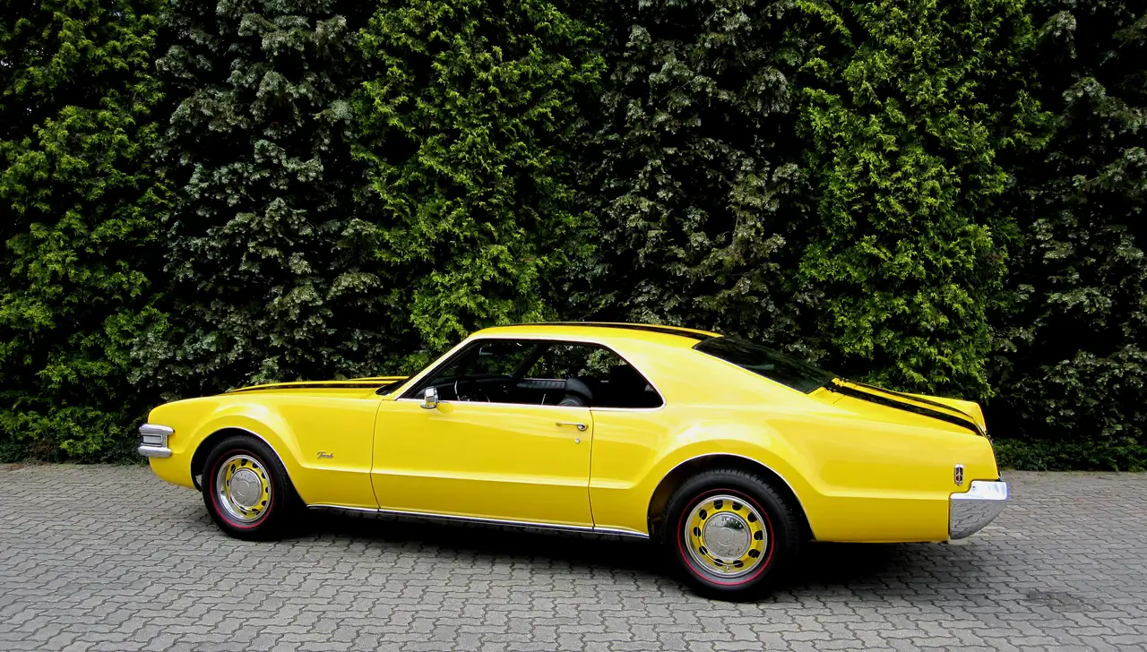 Oldsmobile Toronado "Deluxe Coupe", foto 4