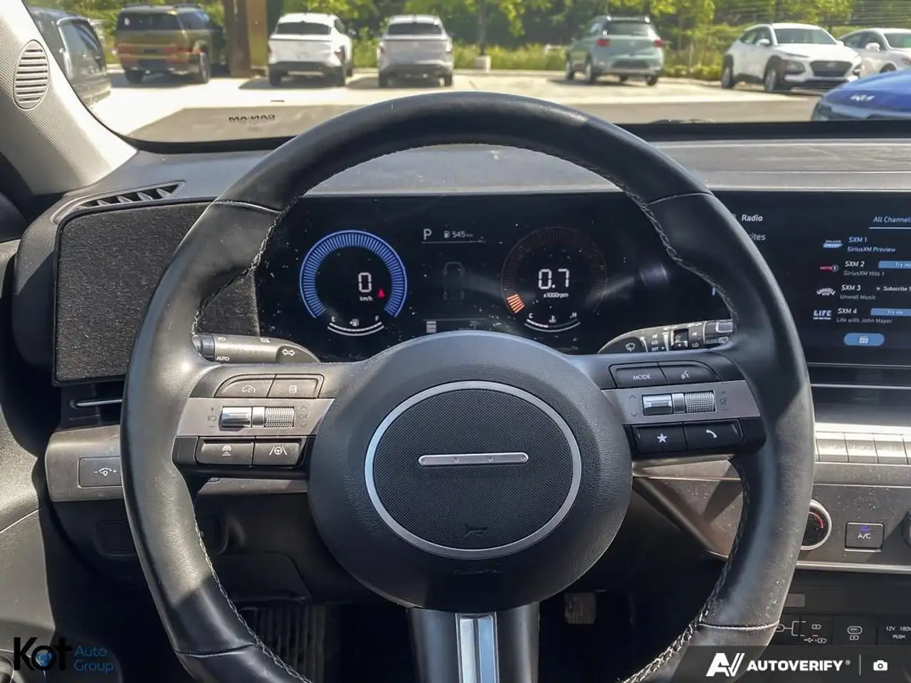 Hyundai KONA снимка Hyundai KONA