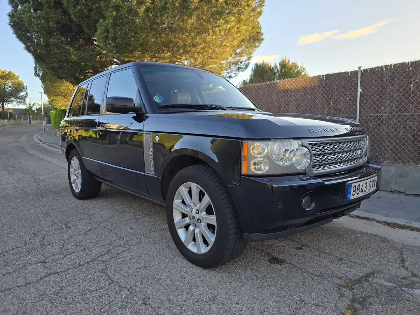 Land Rover Range Rover 4.2 V8 Supercharged Aut. - 1