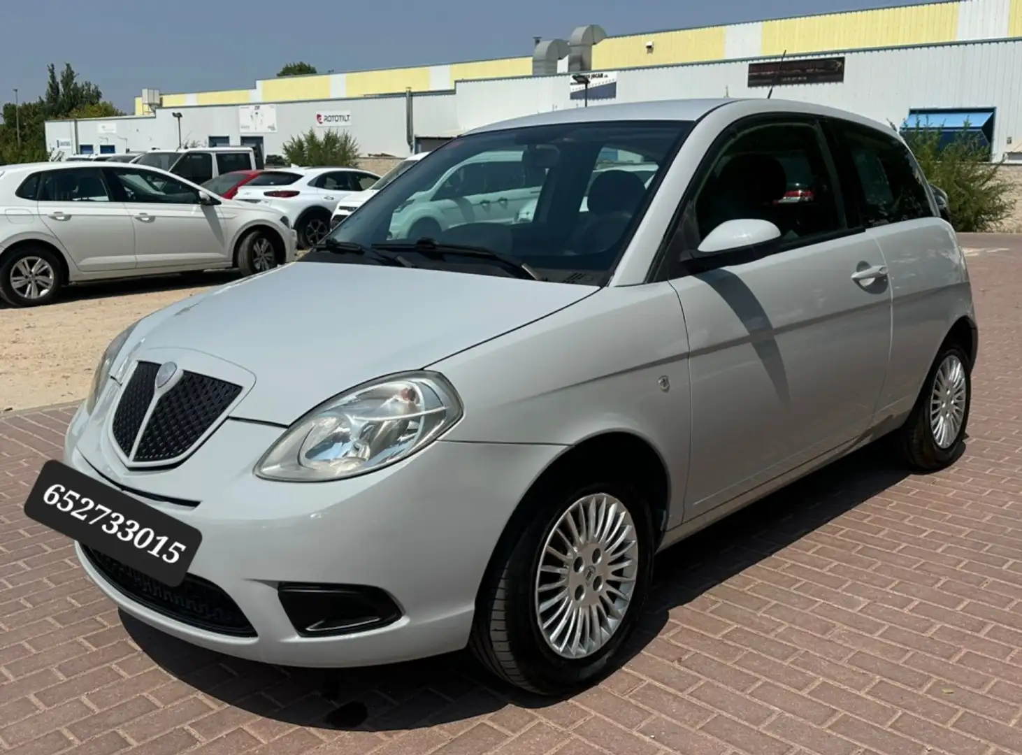 Lancia Ypsilon 1.2 8v Oro Gris - 1