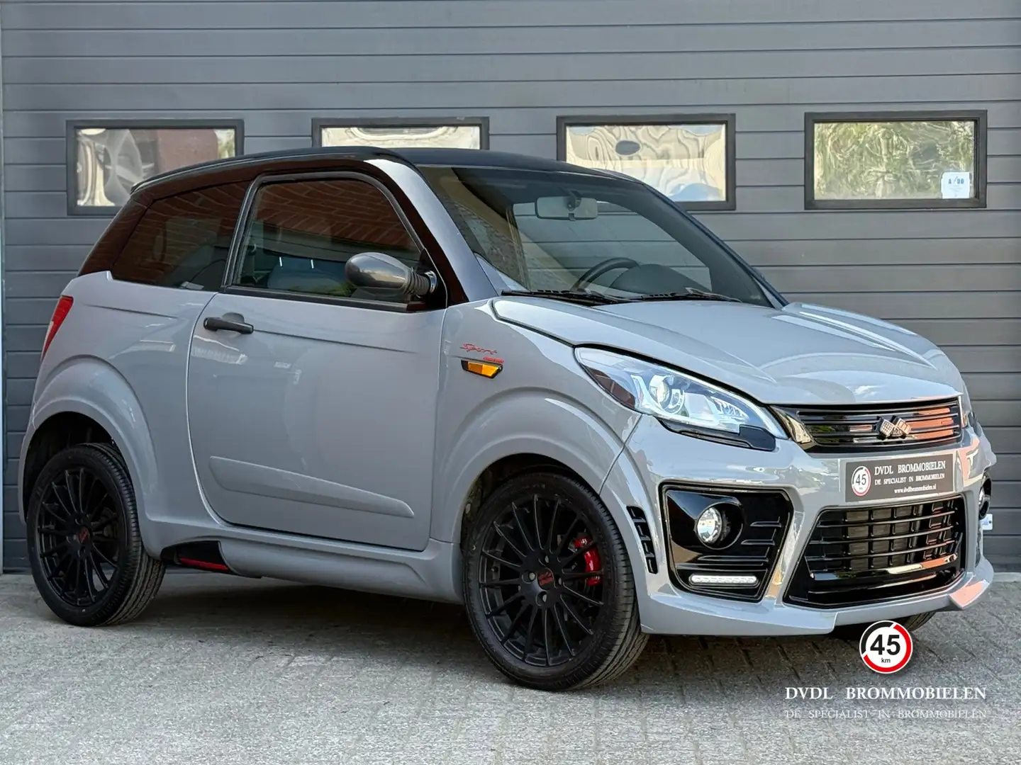 Ligier JS50L Sport Ultimate DCI Brommobiel AIRCO 2019 25d Gris - 2