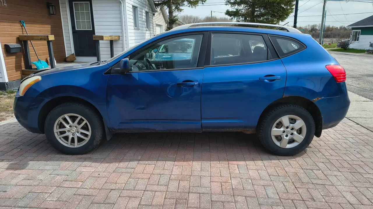 Nissan Rogue снимка Nissan Rogue