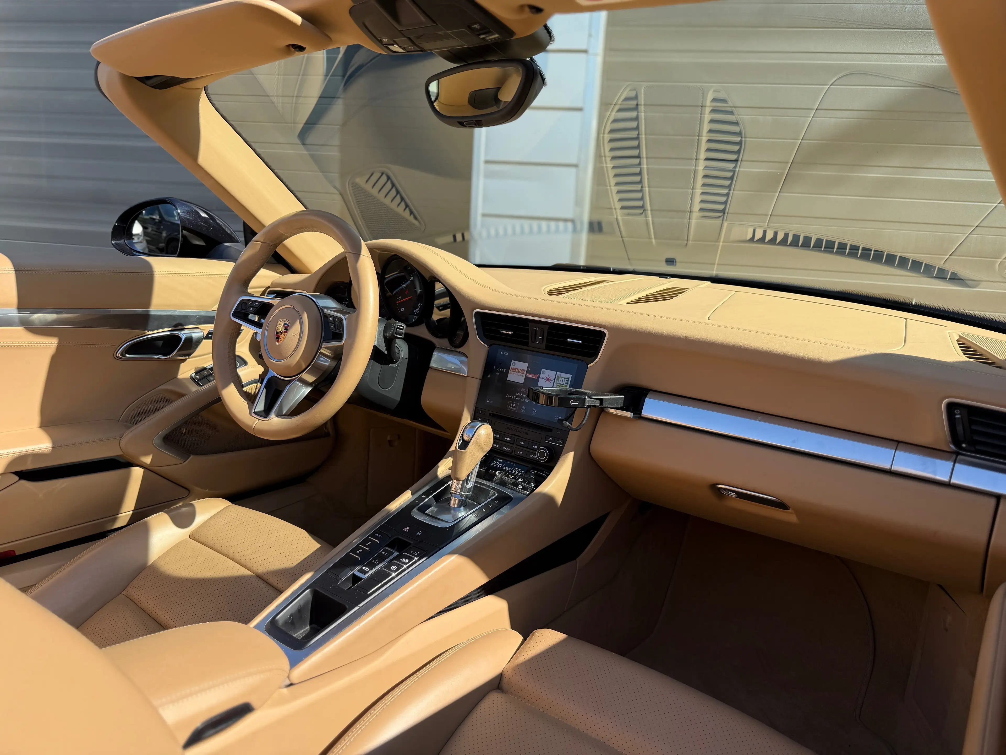 Porsche 911 911 Carrera 2 Cabriolet 3.0 Turbo PDK — photo 13