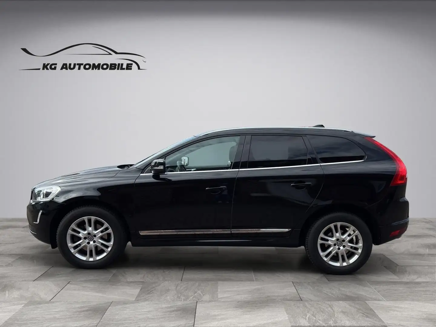Volvo XC60 XC60 Summum AWD Noir - 2