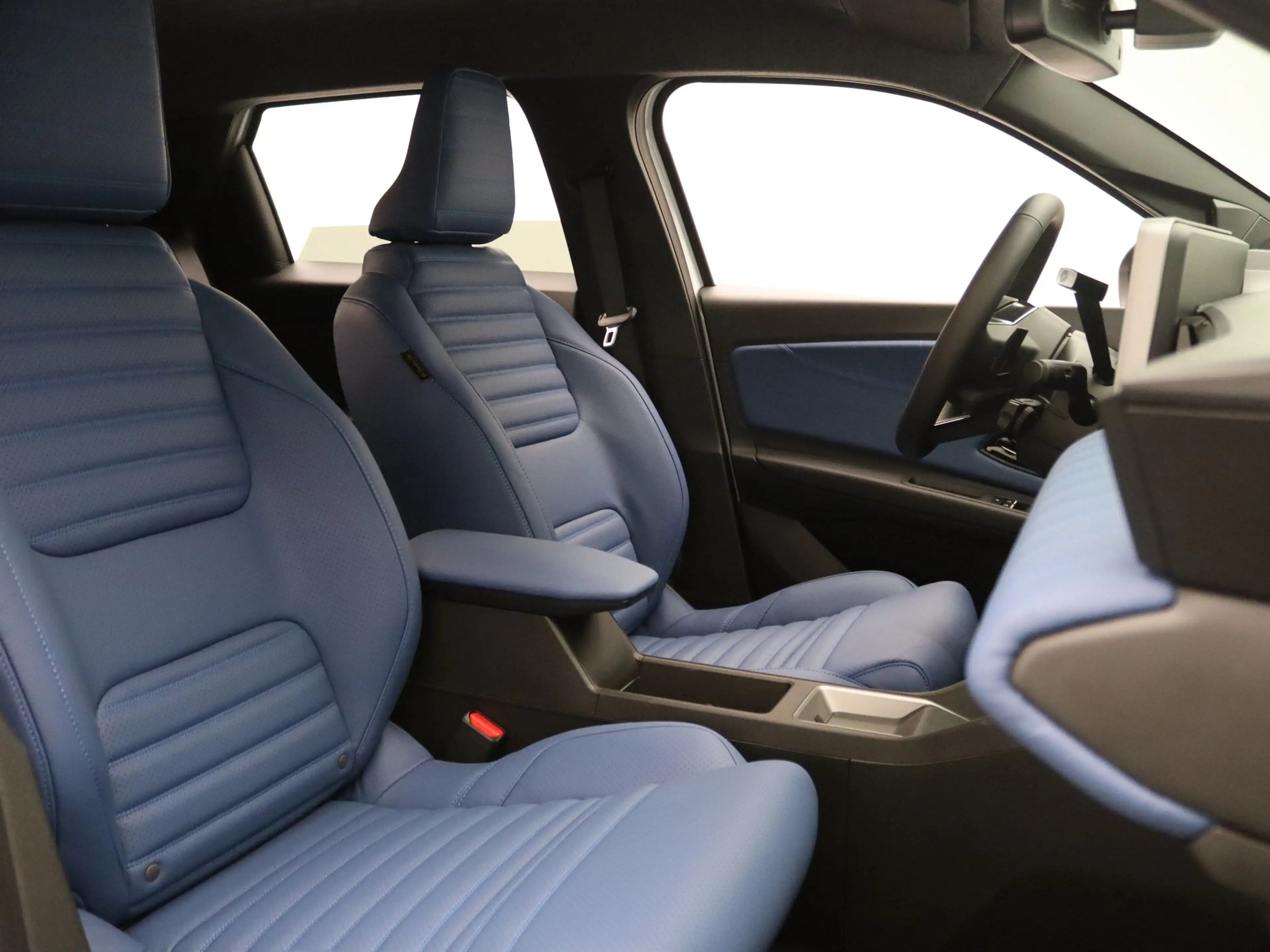 Renault R 5 Iconic comfort range 52 kWh "Signature Stam" Apple — photo 6