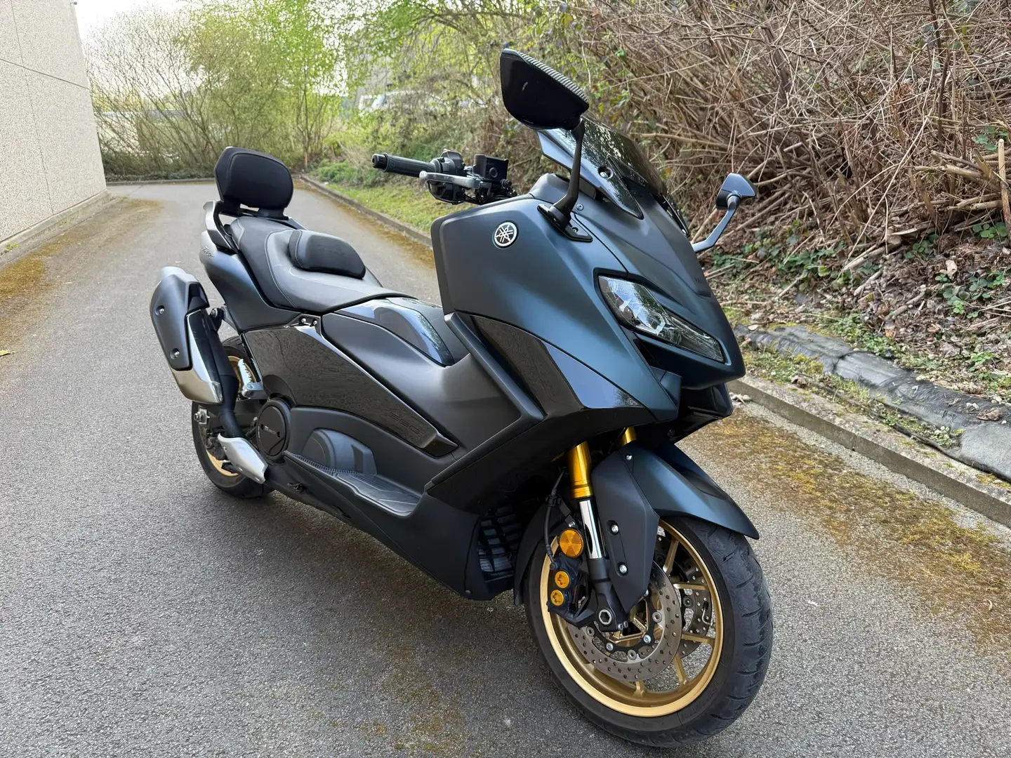 Yamaha TMAX 560 TechMax / 2900km / Etat comme neuf ! Noir - 1