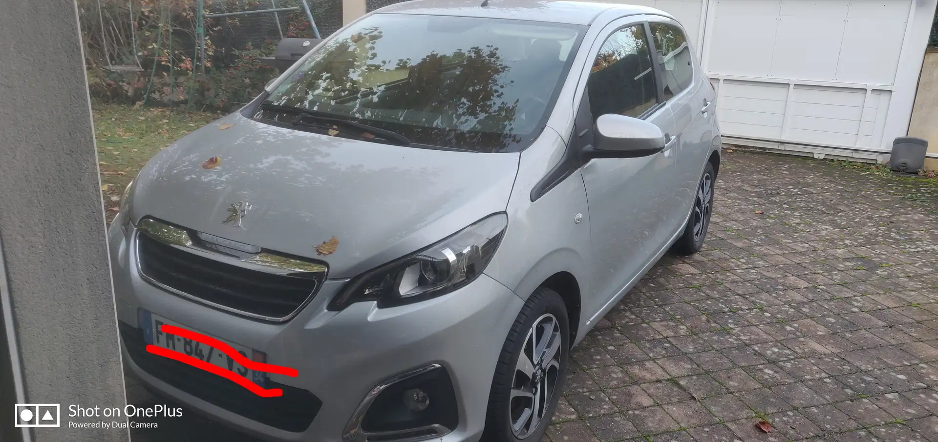 Peugeot 108 108 VTi 72ch S Stříbrná - 2
