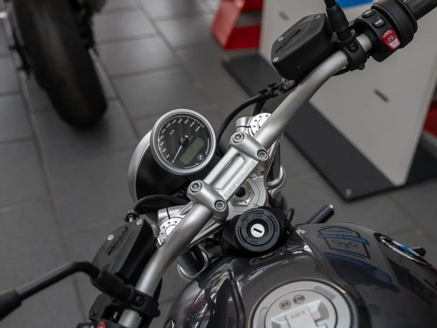 BMW R nineT Pure KOMFORT-P. GRIFFHEIZUNG LED Szürke - 2