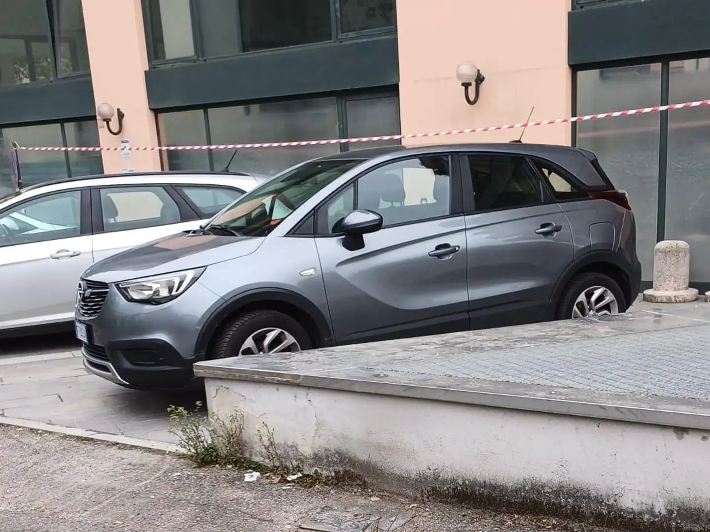 Opel Crossland X Crossland X 1.5 ecotec Advance s Grigio - 1