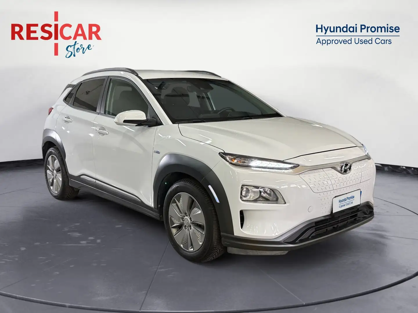 Hyundai KONA 64 kWh EV XPrime+ Bianco - 1