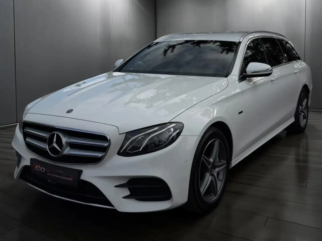 Mercedes-Benz E 300