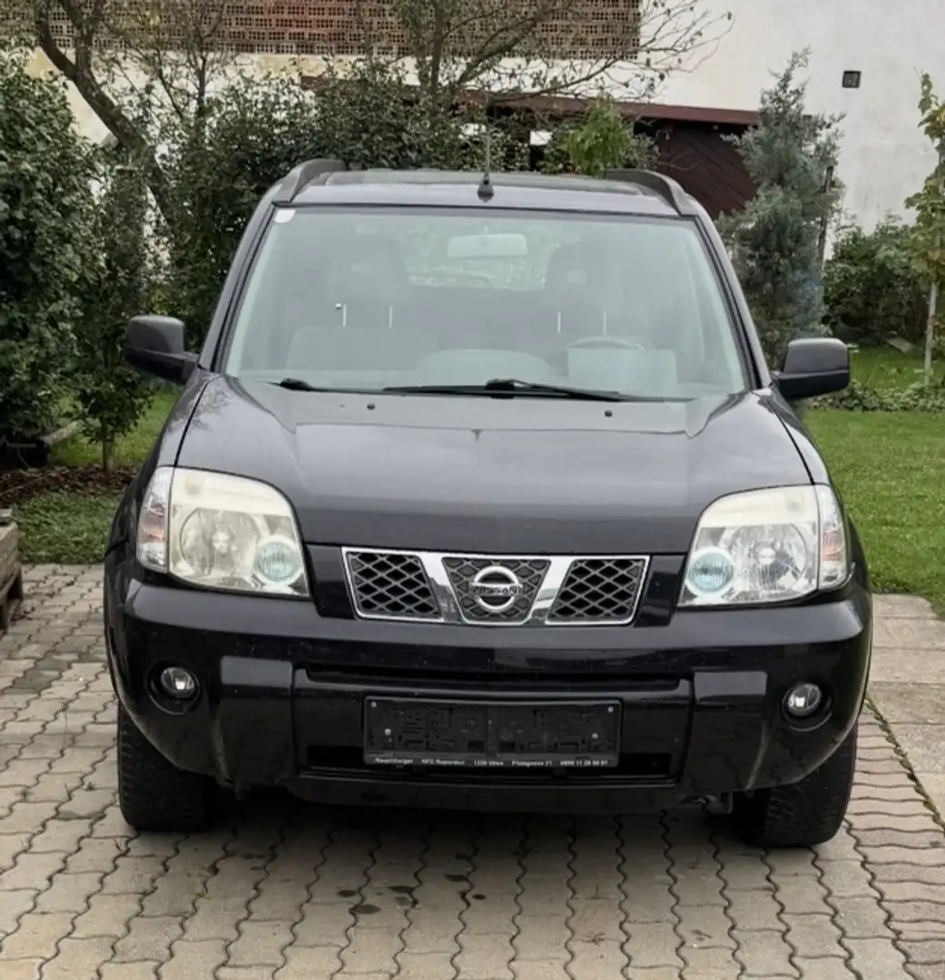Nissan X-Trail X-TRAIL Comfort 2,2 dCi 16V Comfort Schwarz - 1