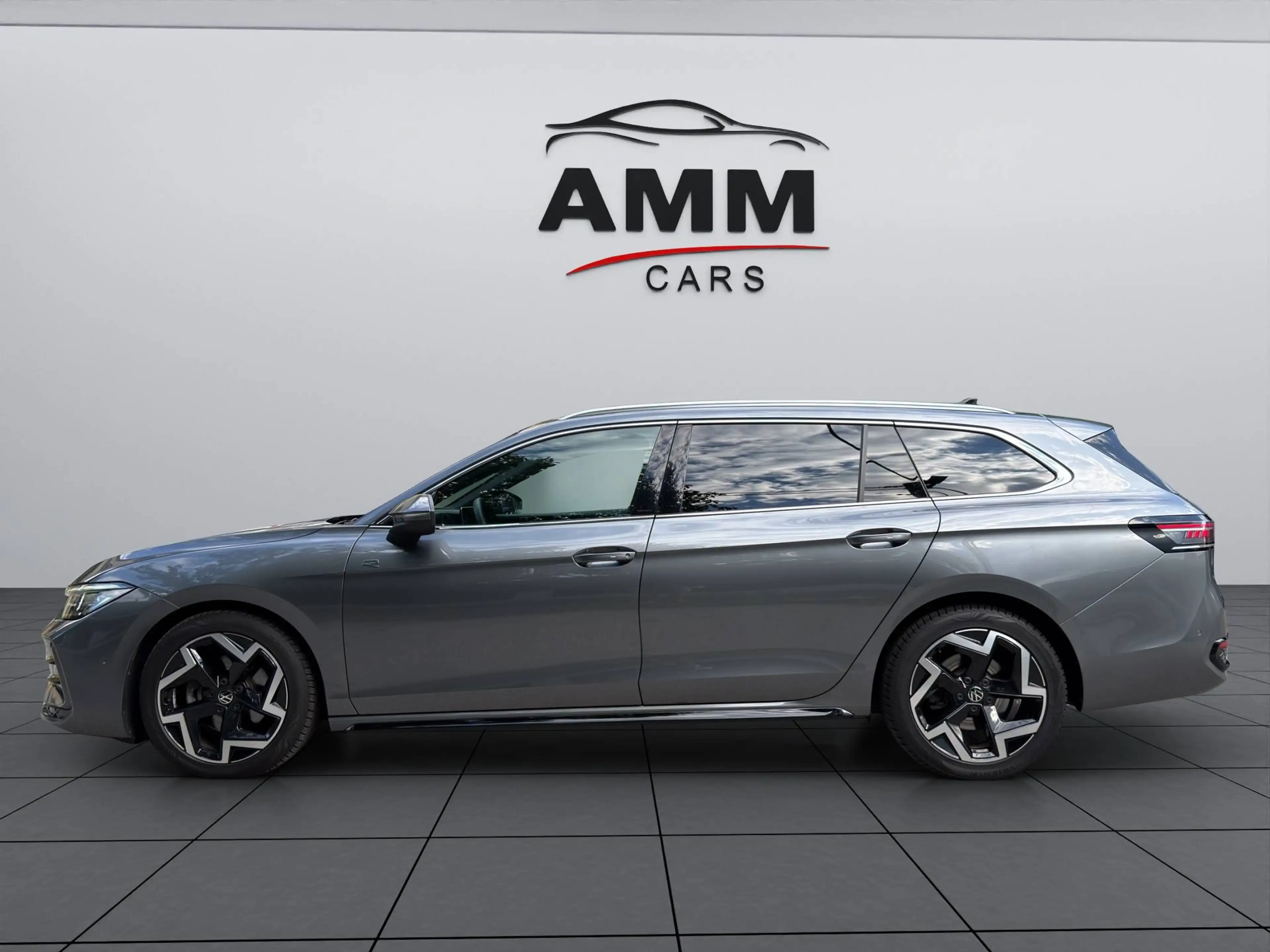 Volkswagen Passat Variant 2.0 TDI R-Line IQ-LIGHT*MASSAGE*KAMERA*METALLIC — photo 7