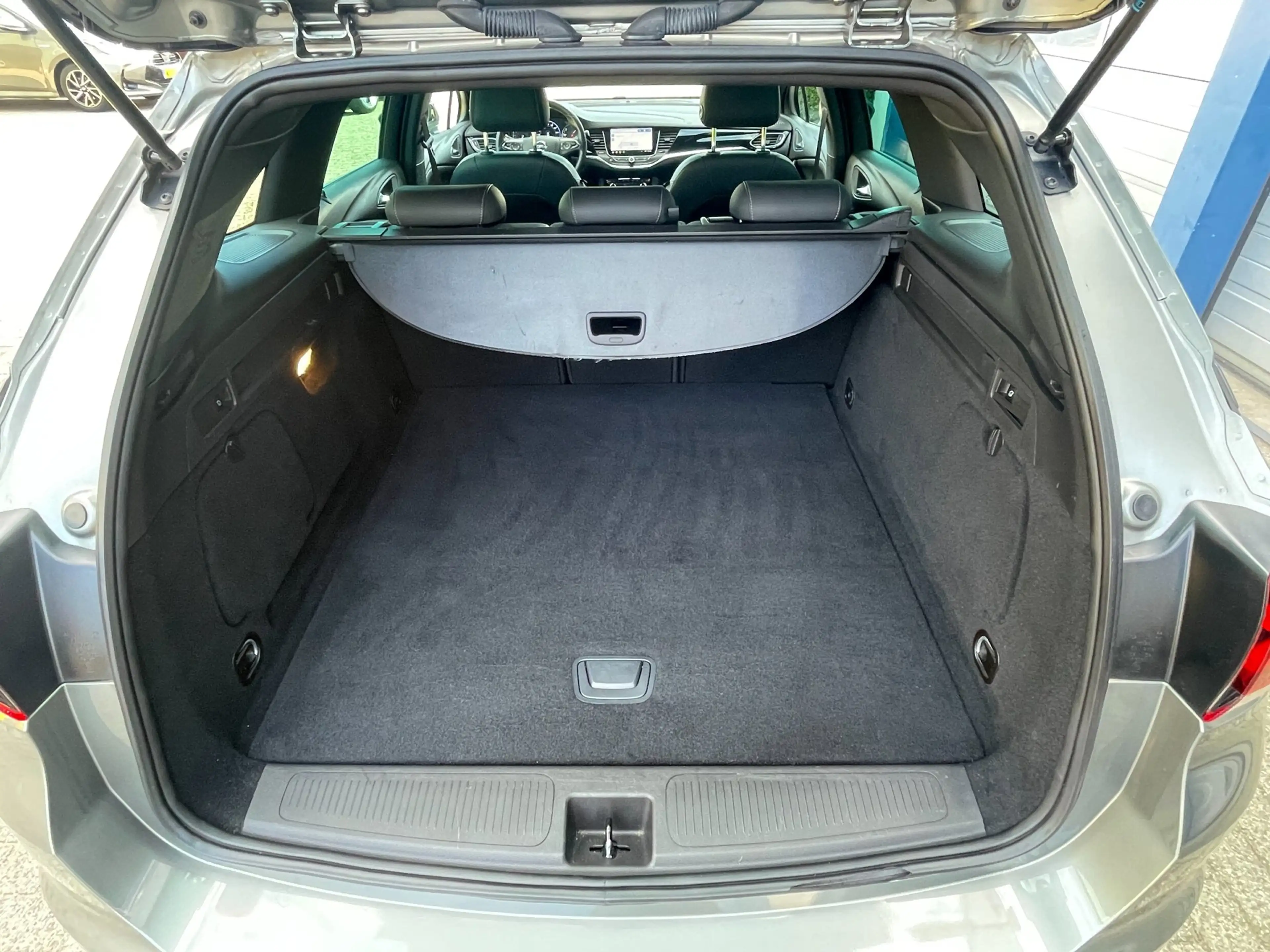 Opel Astra Sports Tourer 1.2 Ultimate | eerste eigenaar | NL- — photo 20