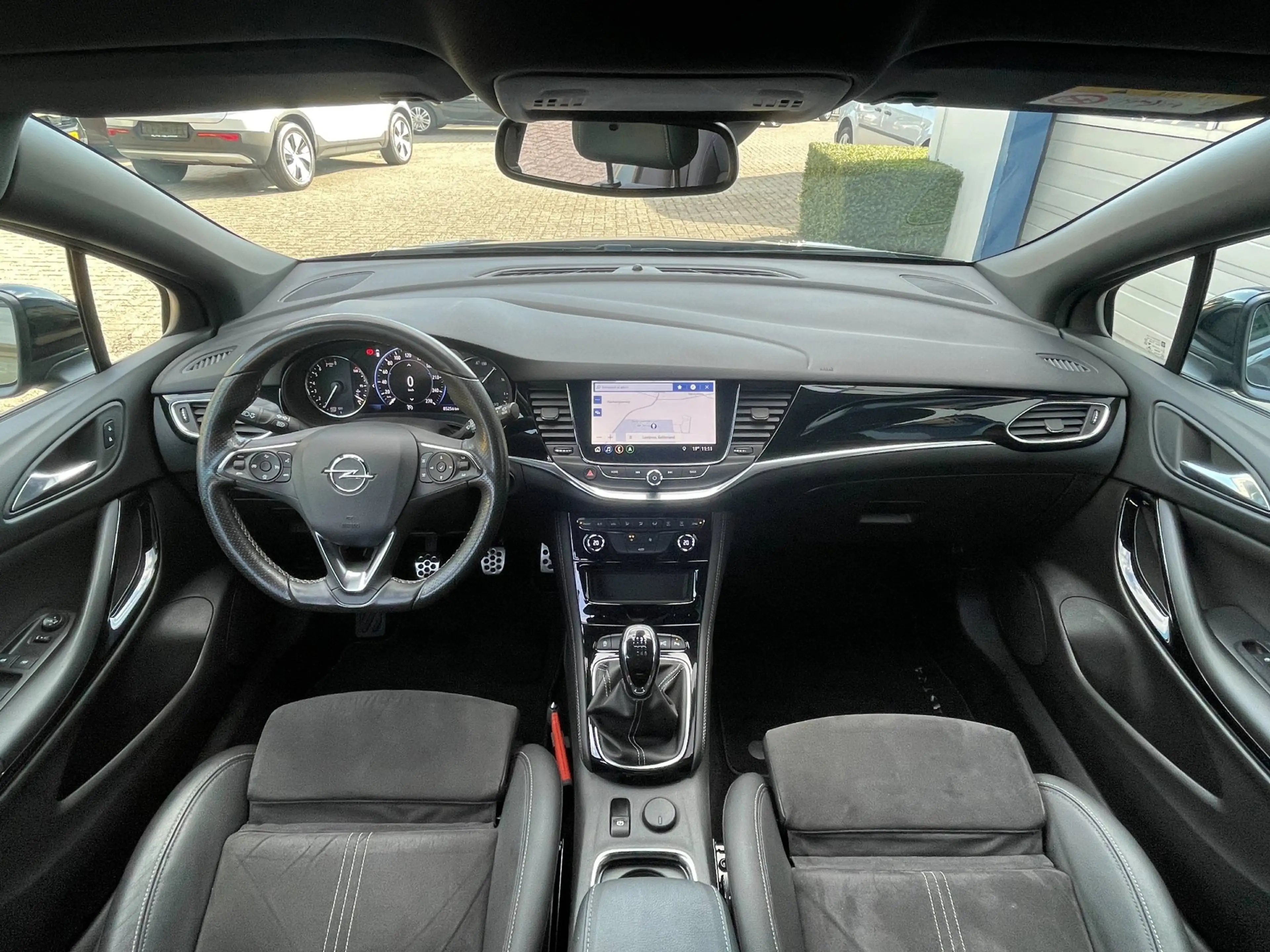 Opel Astra Sports Tourer 1.2 Ultimate | eerste eigenaar | NL- — photo 6