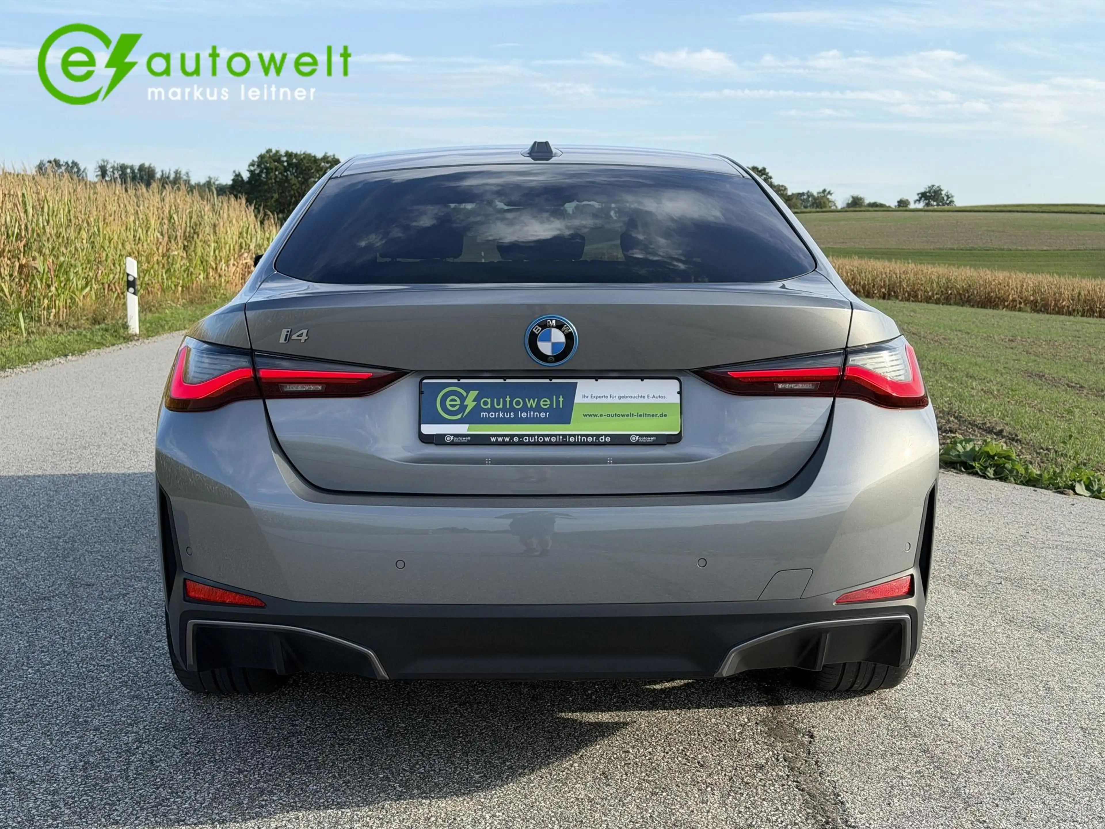 BMW i4 eDrive35 DA Prof HeadUp Park Plus Komfortzugang — photo 5