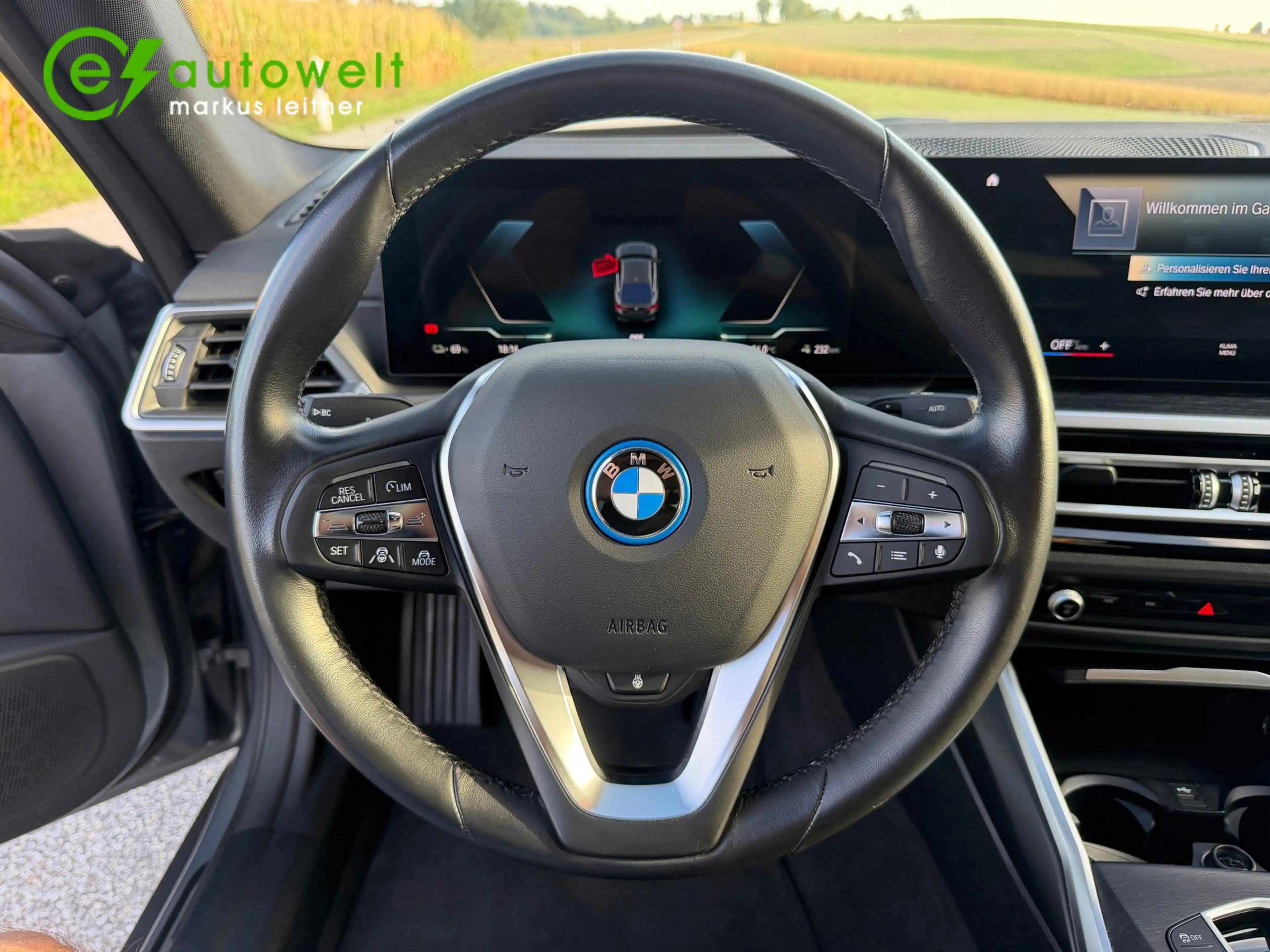 BMW i4 eDrive35 DA Prof HeadUp Park Plus Komfortzugang — photo 12