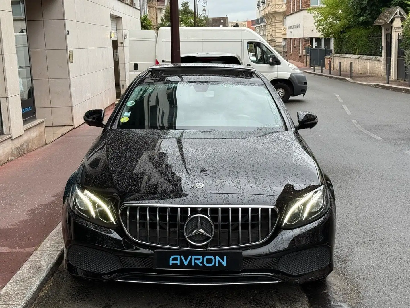 Mercedes-Benz V 200 V 200 D BUSINESS EXECUTIVE 9G-TRONIC Toit Ouvrant Schwarz - 2
