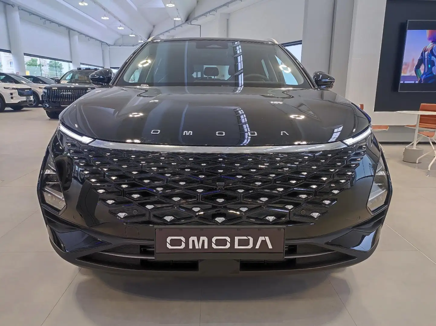 Omoda 5 PREMIUM 1.6 TGDI BENZINA Nero - 2