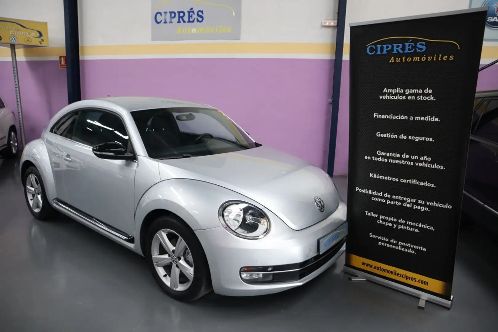 Volkswagen Beetle 2.0TDI Sport DSG 140 Argent - 1