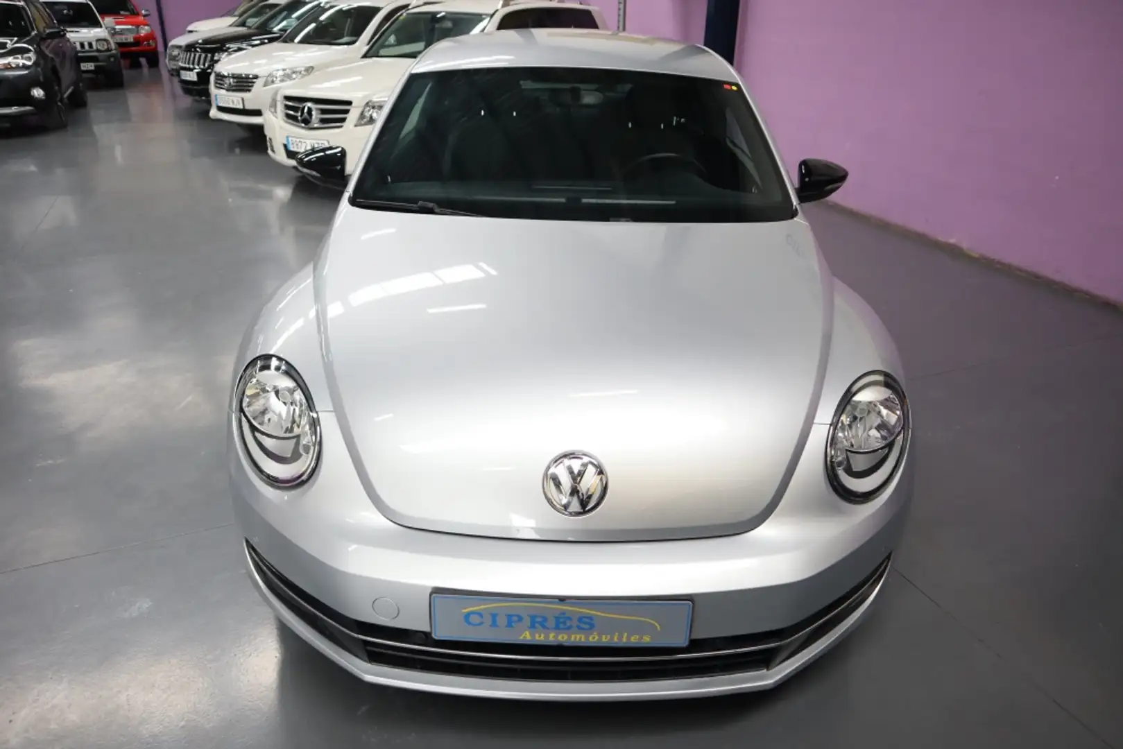 Volkswagen Beetle 2.0TDI Sport DSG 140 Argent - 2