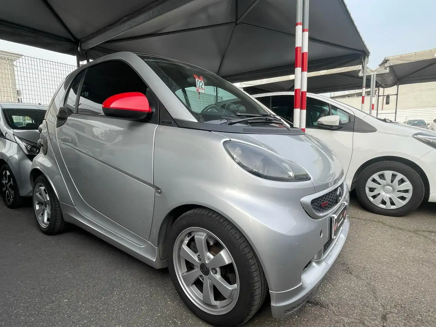 smart forTwo Fortwo 1.0 Brabus Xclusive 102cv Zilver - 1