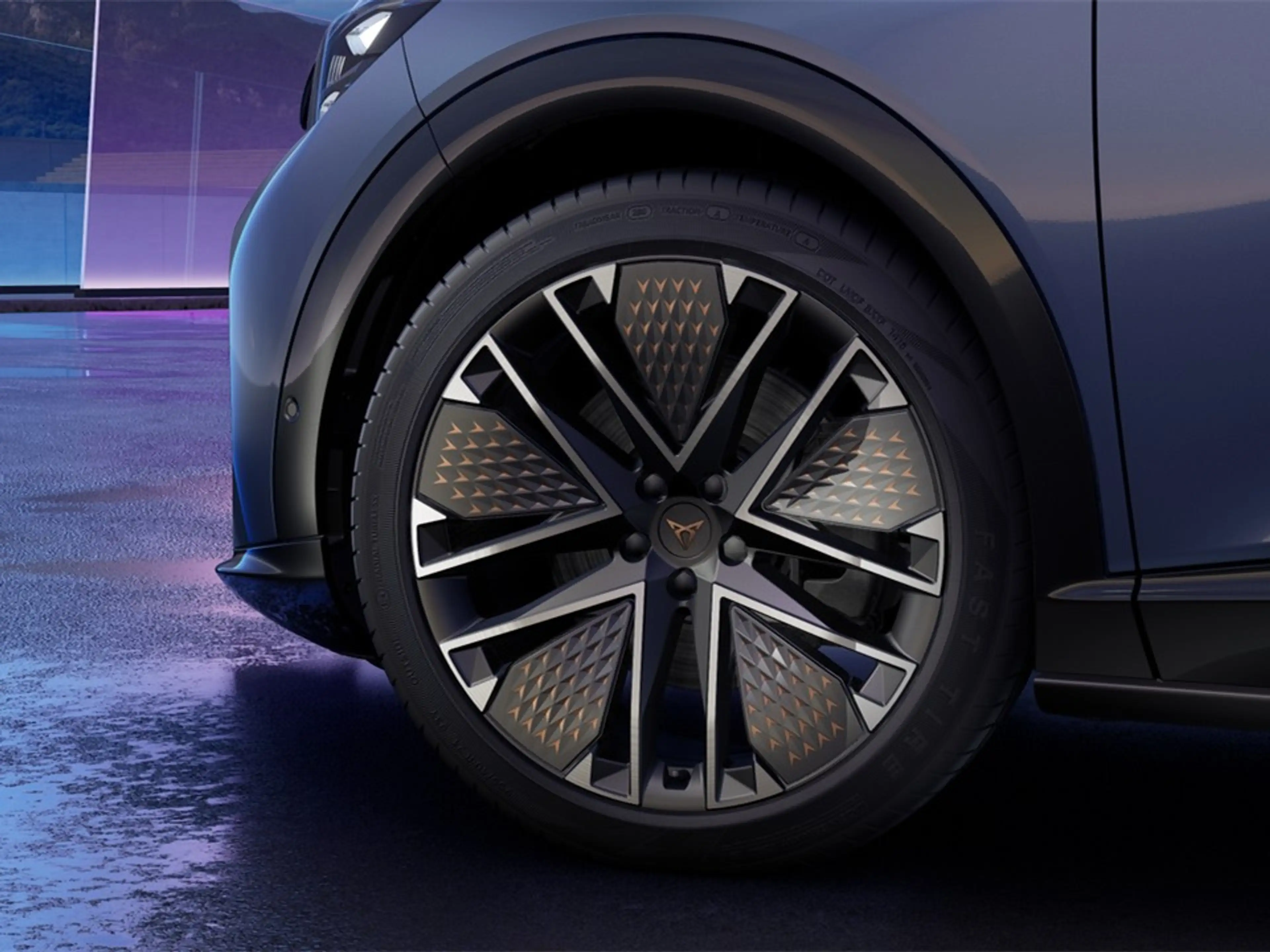 CUPRA Tavascan ENDURANCE PANO MATRIXLED LEDER eSITZE — photo 8