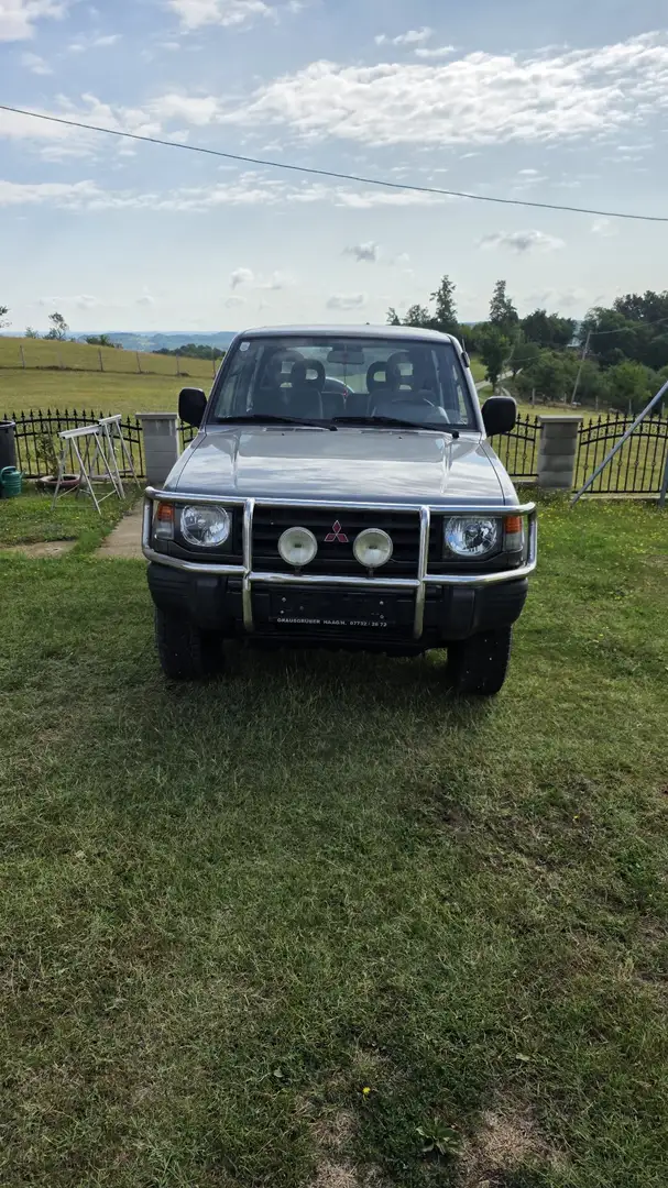 Mitsubishi Pajero 2500 TD GL - 2