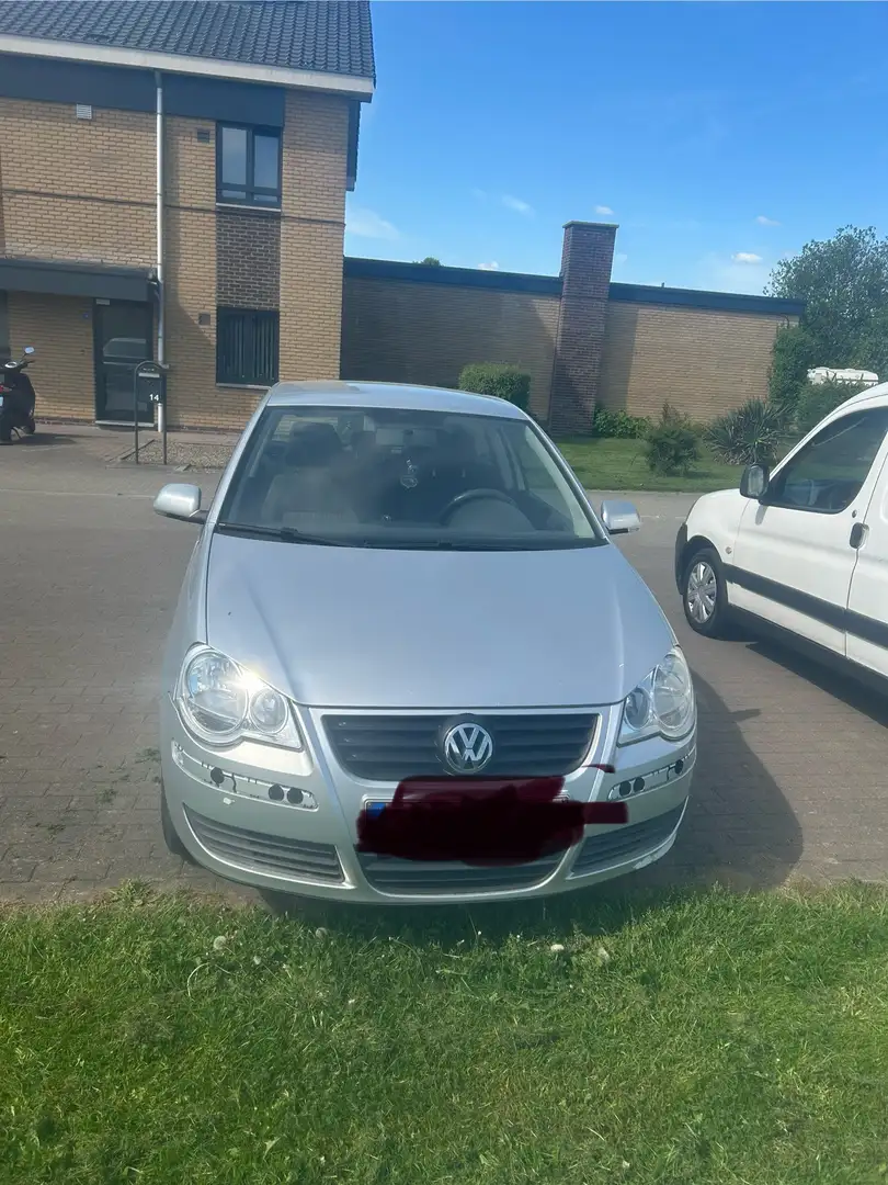Volkswagen Polo 1.2 Comfortline - 1