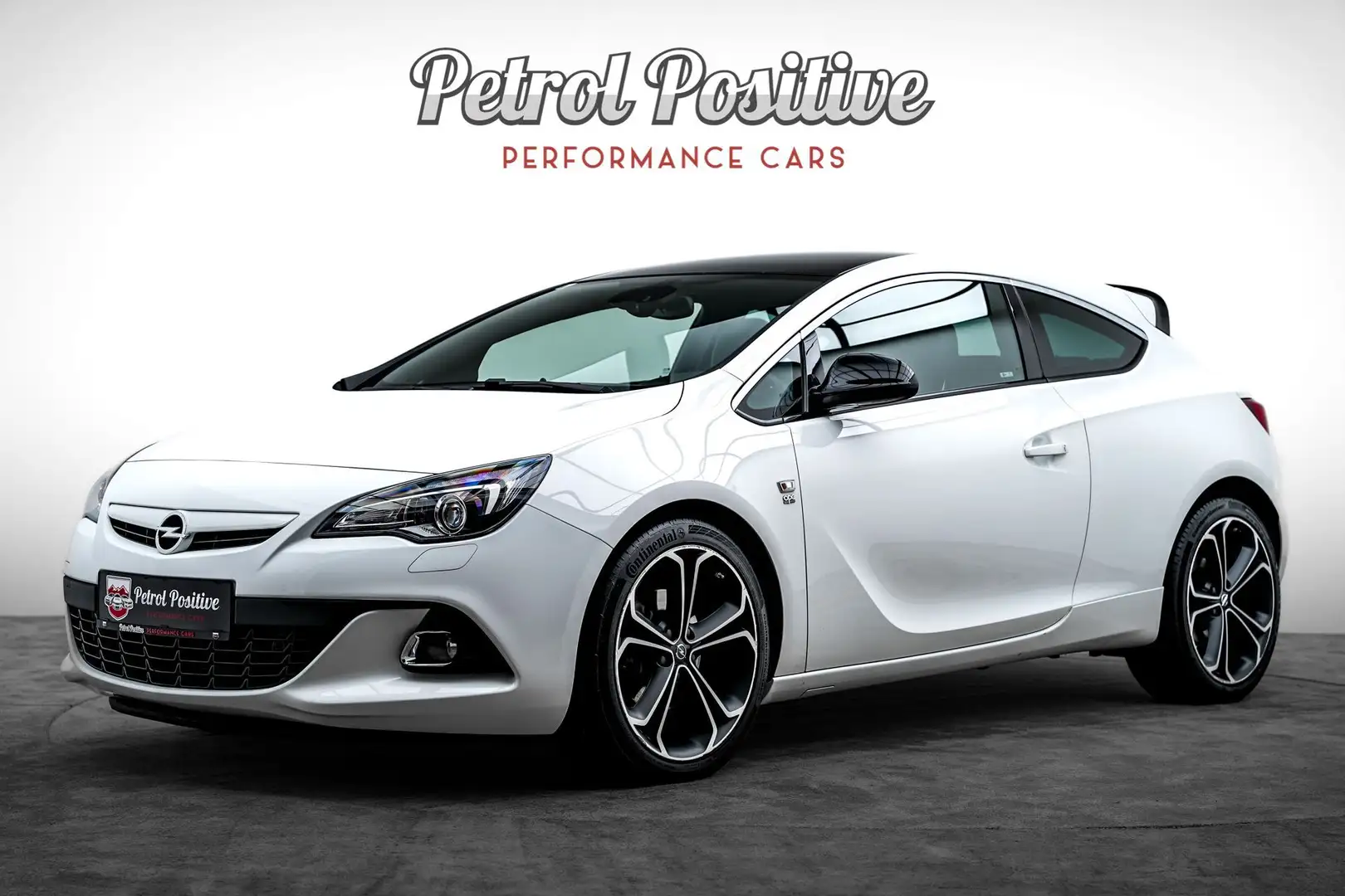 Opel Astra J GTC 1.4 Turbo Sport OPC Line / TOP Weiß - 1