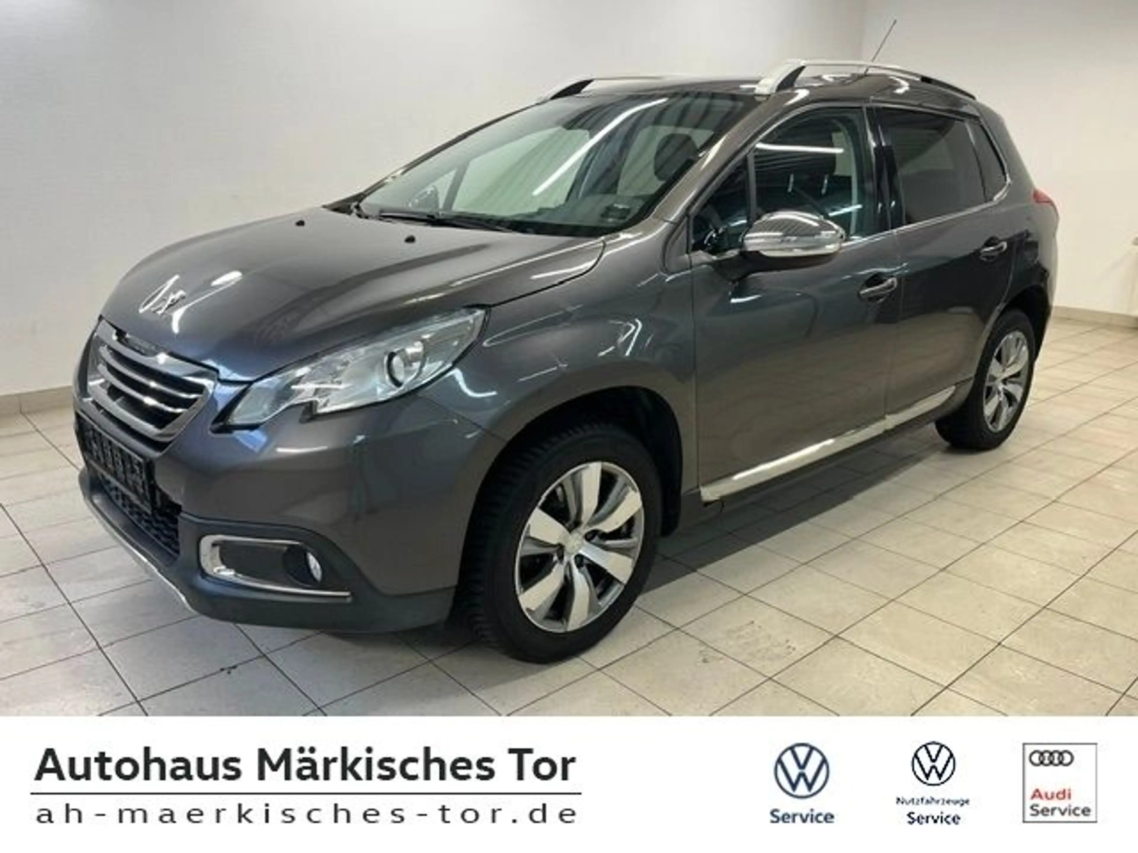 Peugeot 2008 1.2 PureTech 110 Allure+Navi+KlimaAT