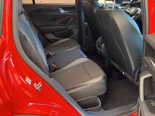 Volkswagen Tiguan view 19