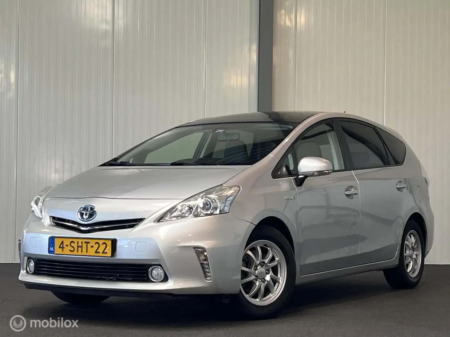Toyota Prius+ Prius Wagon 1.8 Aspiration 7pers. [ NAP panorama H Gris - 1