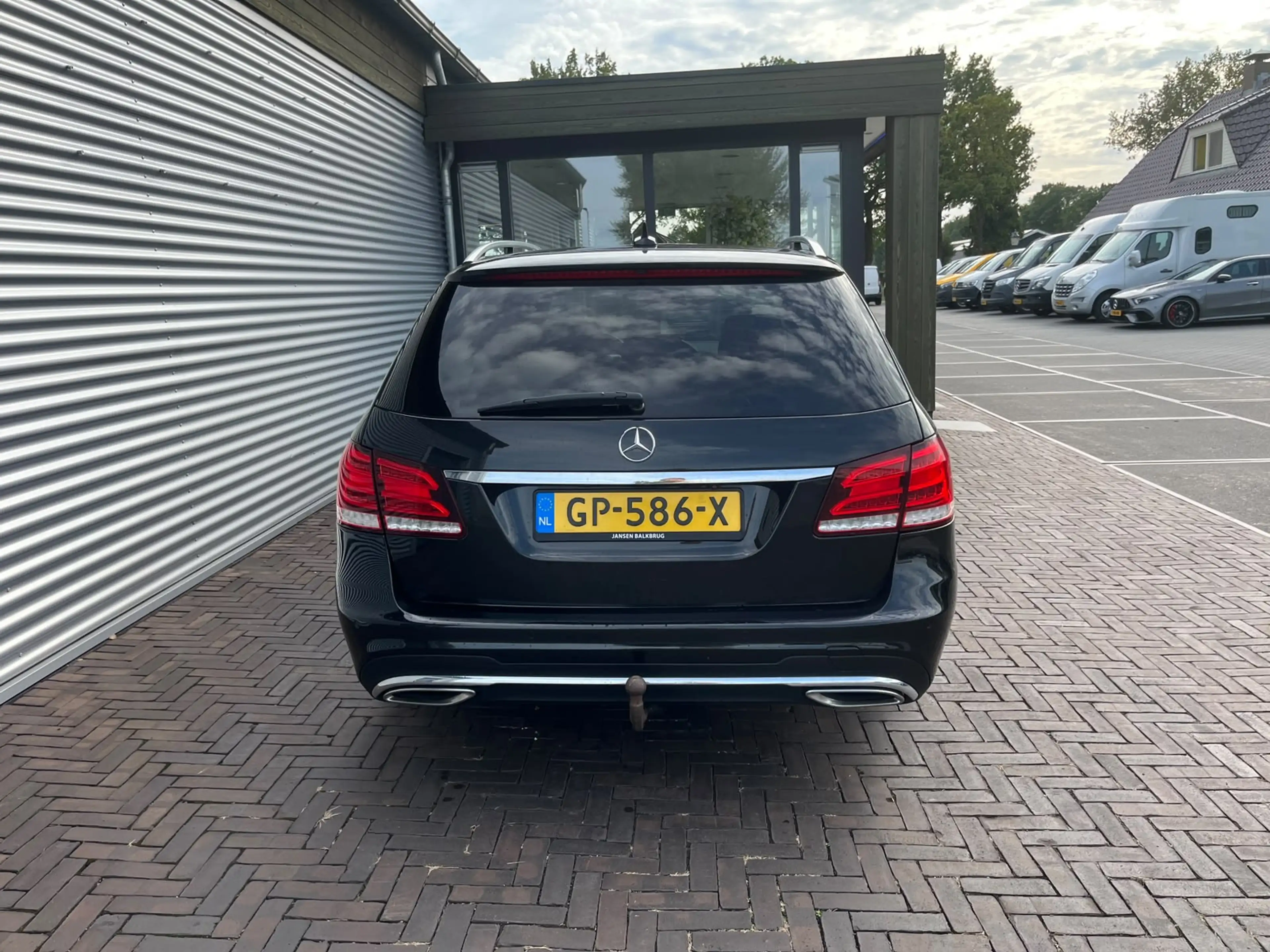 Mercedes-Benz E 300 Estate BlueTEC Prestige Avantgarde amg — photo 4