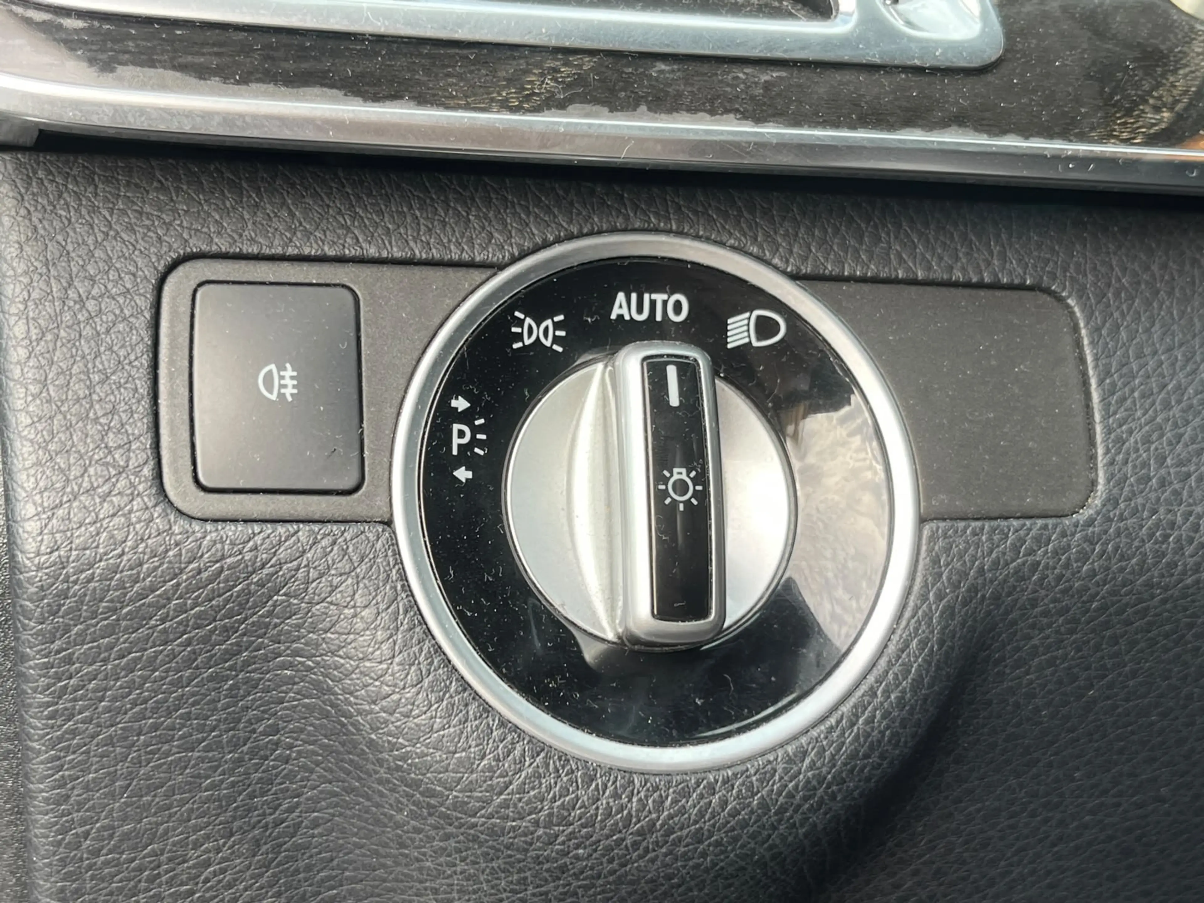 Mercedes-Benz E 300 Estate BlueTEC Prestige Avantgarde amg — photo 15
