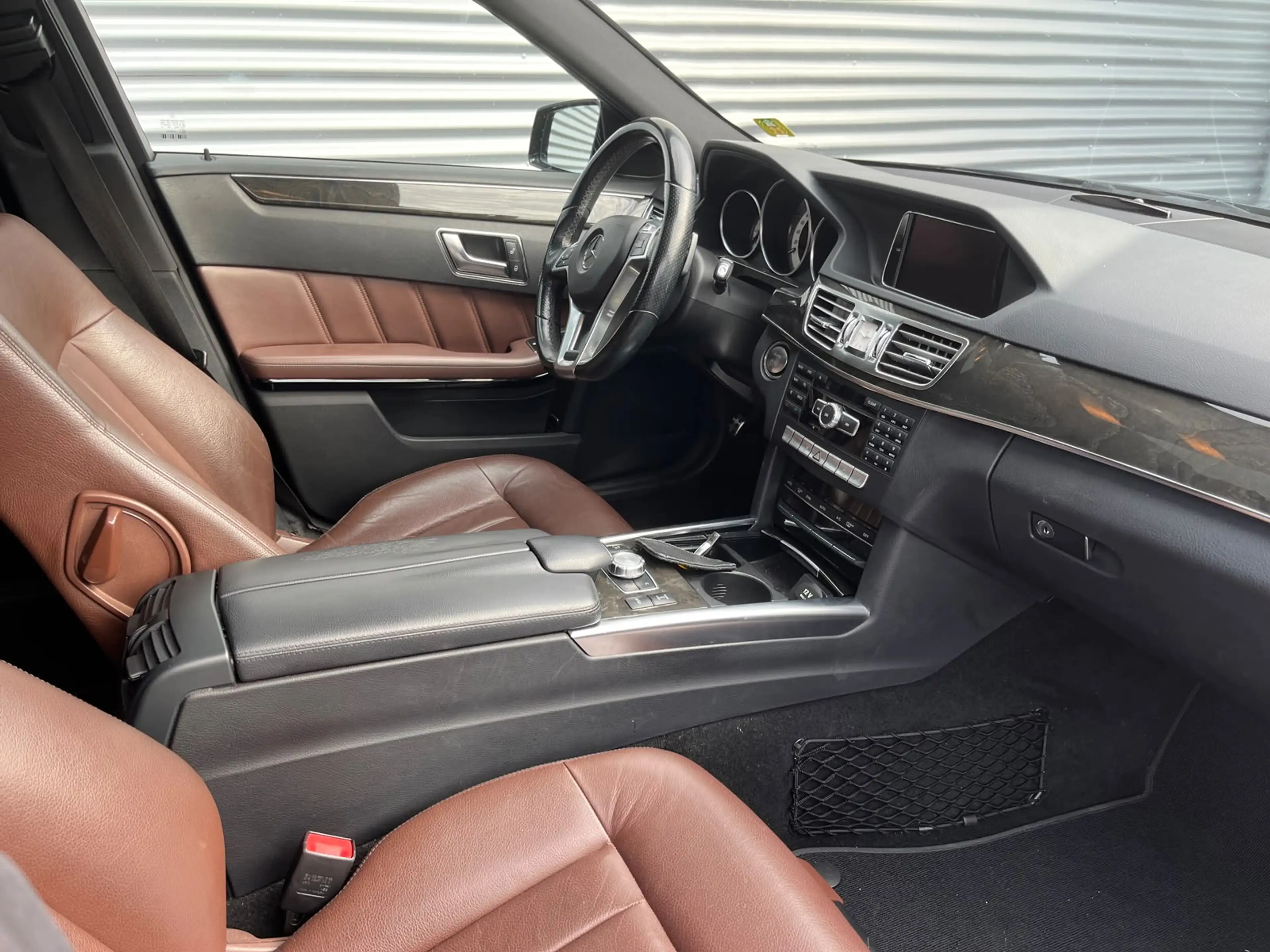 Mercedes-Benz E 300 Estate BlueTEC Prestige Avantgarde amg — photo 11
