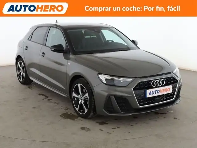Audi A1 view 8
