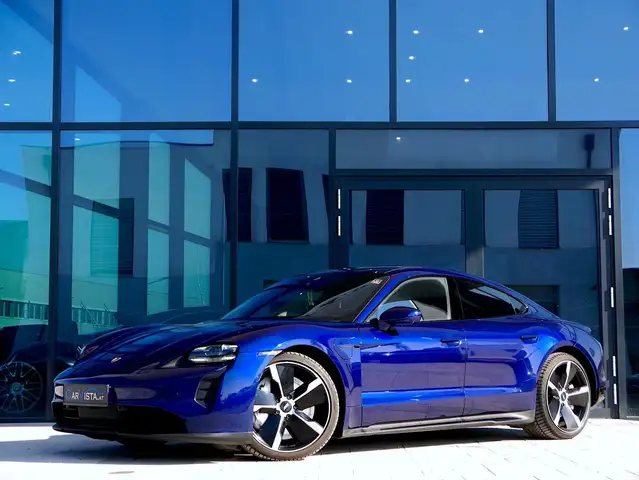 Porsche Taycan 4S Plus Sport Chrono & BOSE