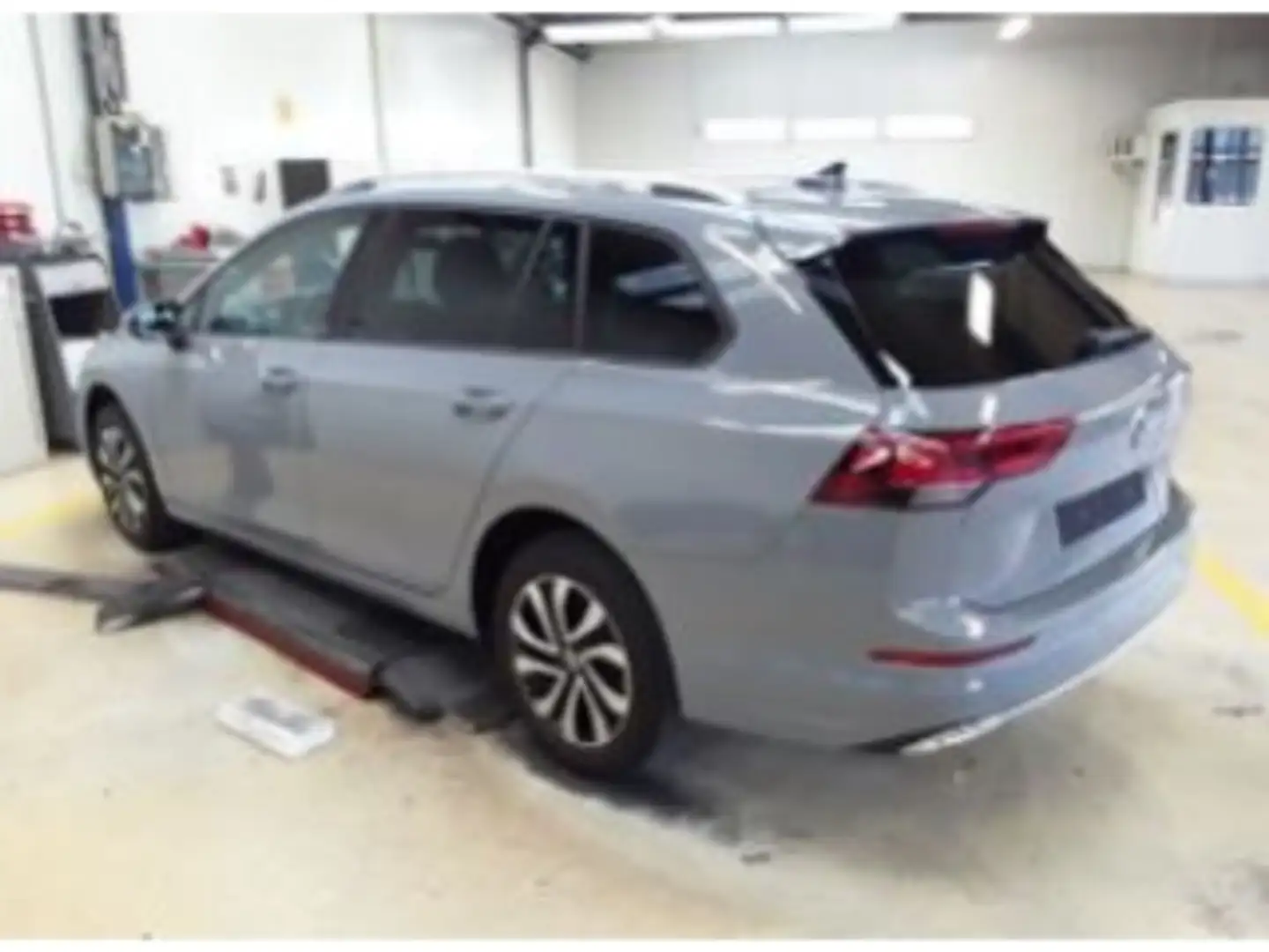 Volkswagen Golf Variant 2.0 TDI Active Navi  Kamera digitales Cockpit LED Grau - 2